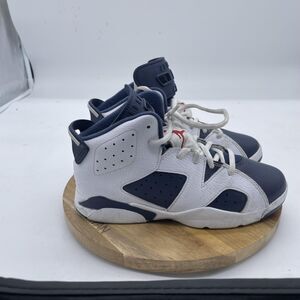 Air Jordan 6 Retro Sneakers Youth 3Y White Blue DV3605-164 Basketball Shoes